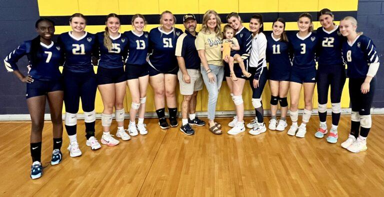 HCHS Volleyball team raises funds for cancer patient